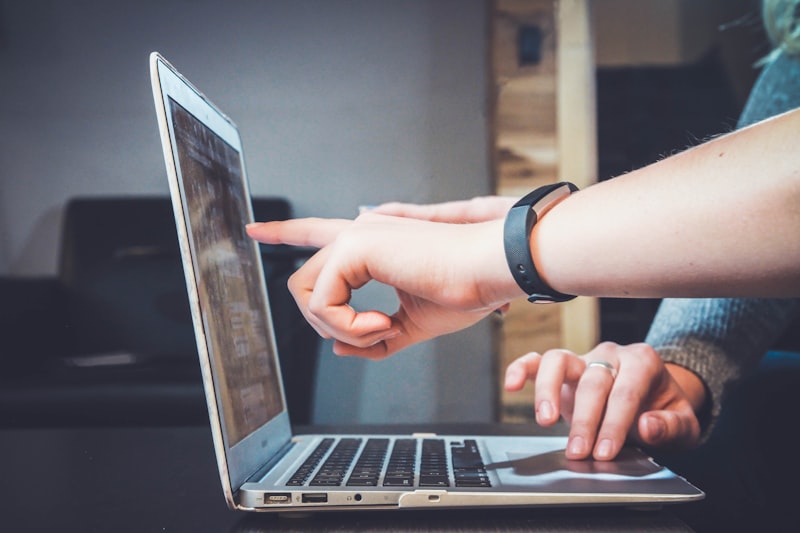 How to Use Elasticsearch with Laravel for Advanced Search